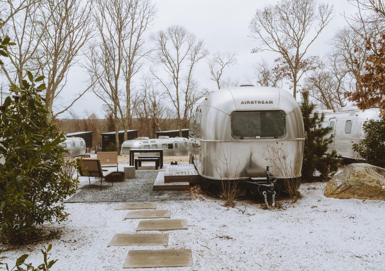 Autocamp Cape Cod Hotel ฟัลเมาท์ ภายนอก รูปภาพ